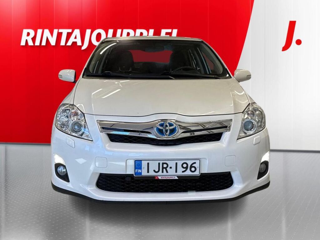 Toyota Auris 2010 Valkoinen