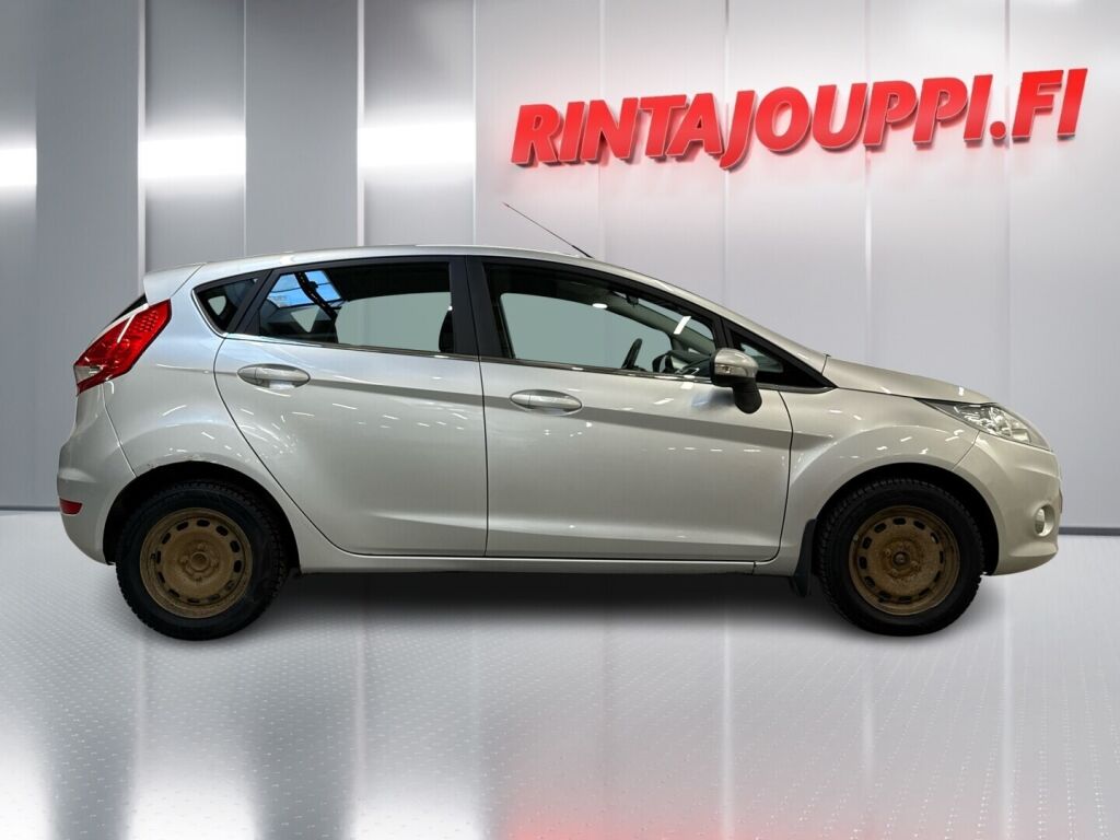 Ford Fiesta 2011 Harmaa
