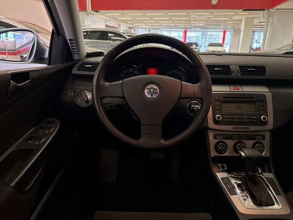 Volkswagen Passat 2005 Hopea