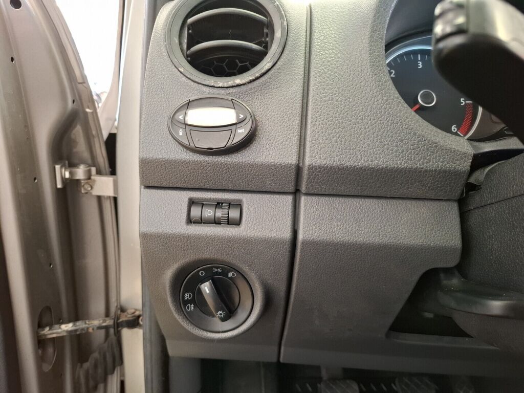 Volkswagen Amarok 2011 Hopea