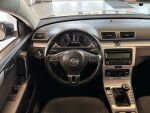 Volkswagen Passat 2011 Ruskea (beige)