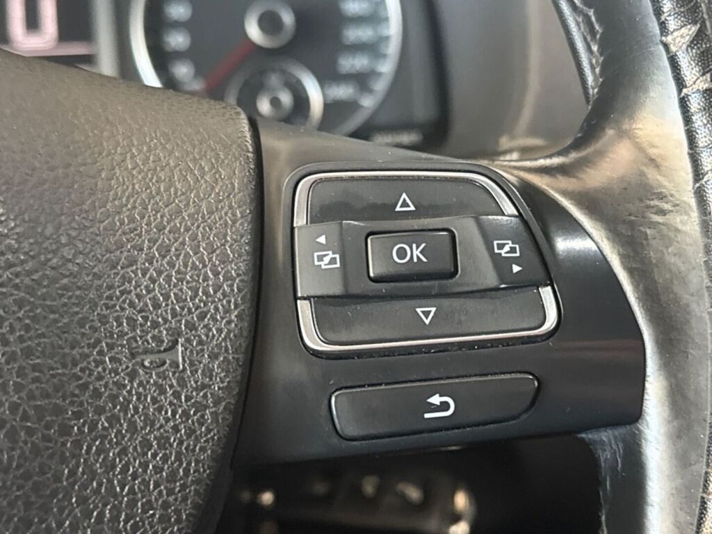 Volkswagen Caddy Maxi 2011 Ruskea (beige)