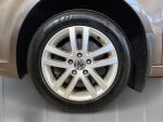 Volkswagen Caddy Maxi 2011 Ruskea (beige)