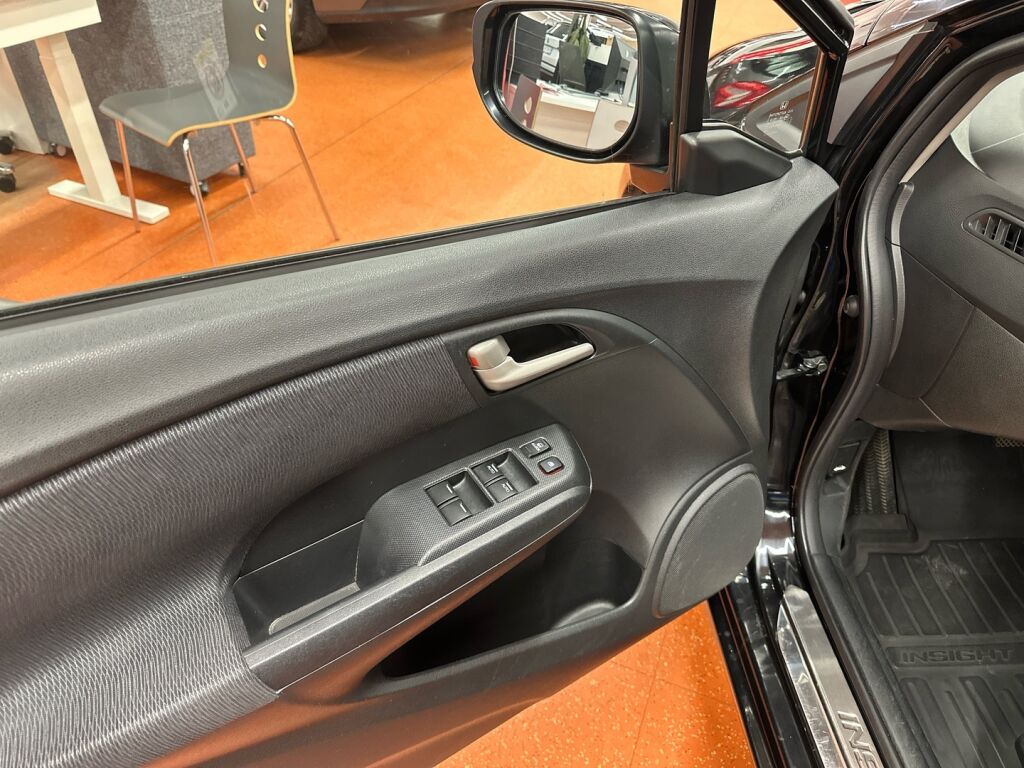 Honda Insight 2011 Musta