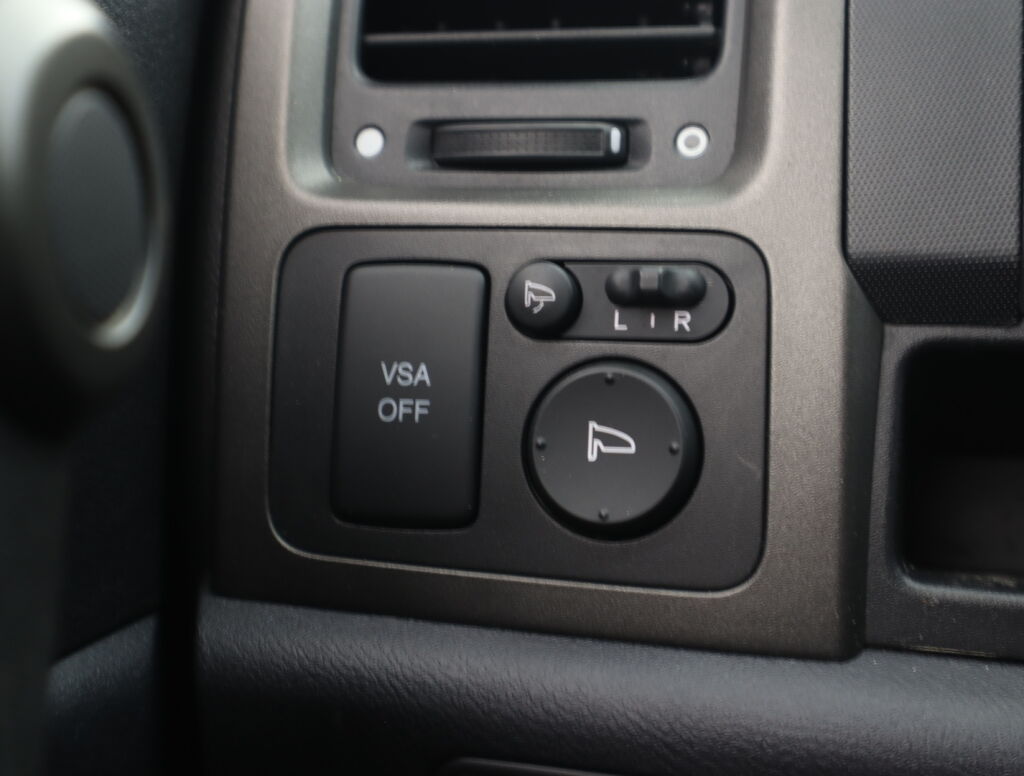 Honda CR-V 2011 Musta