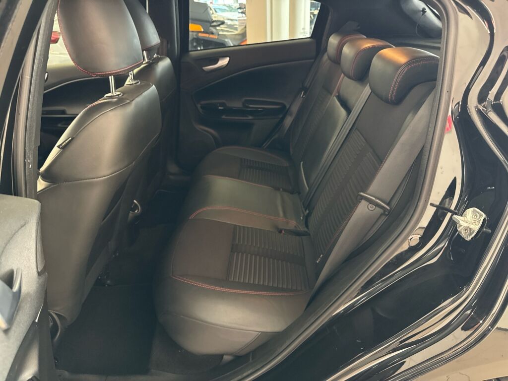 Alfa Romeo Giulietta 2013 Musta