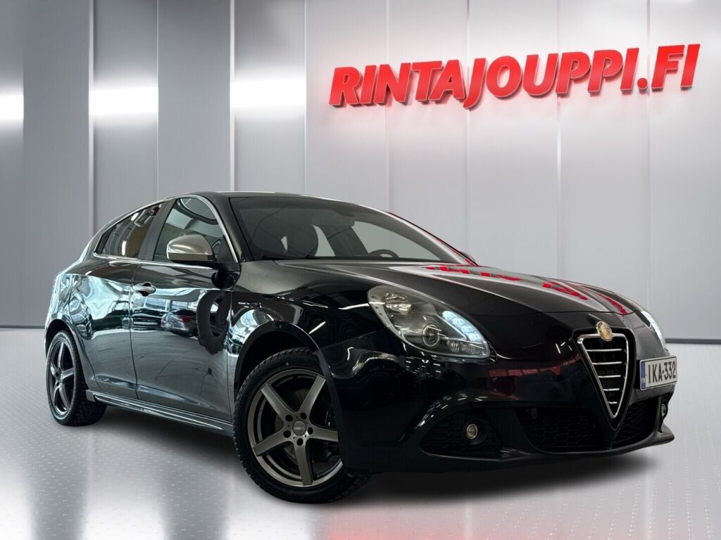 Alfa Romeo Giulietta 2013 Musta