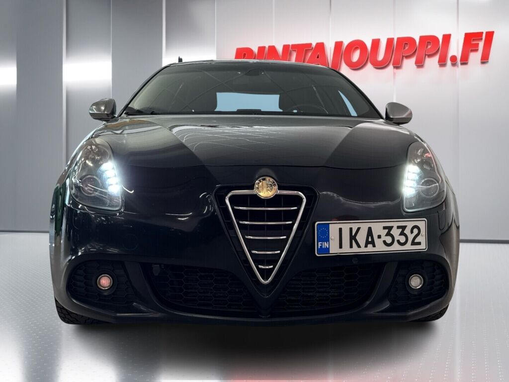 Alfa Romeo Giulietta 2013 Musta
