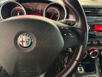Alfa Romeo Giulietta 2013 Musta