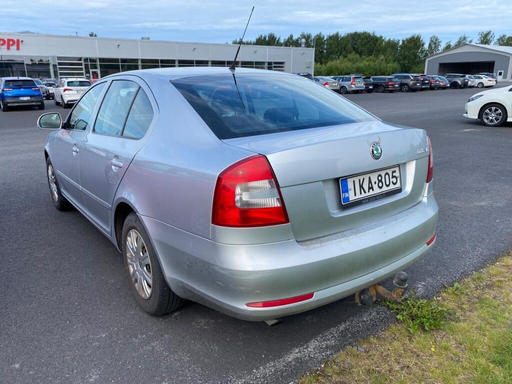 Skoda Octavia 2011 Harmaa