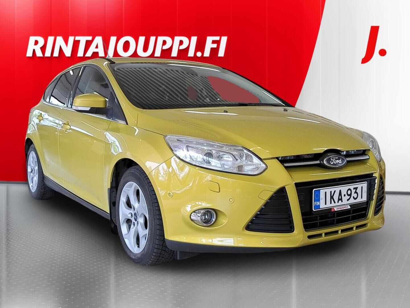 Keltainen Ford Focus