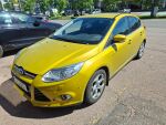 Ford Focus 2012 Keltainen