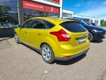 Ford Focus 2012 Keltainen