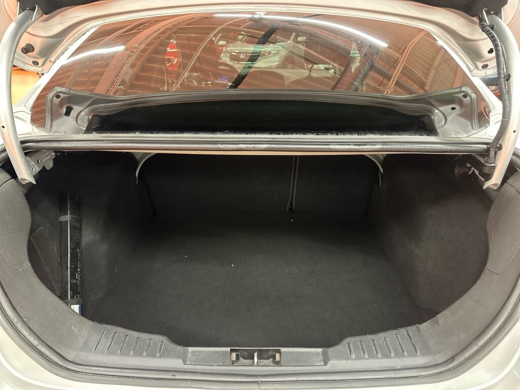 Ford Focus 2011 Harmaa