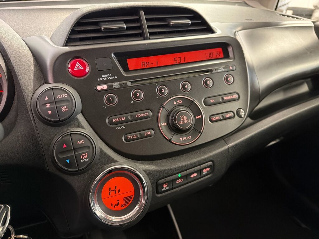 Honda Jazz 2011 Ruskea (beige)