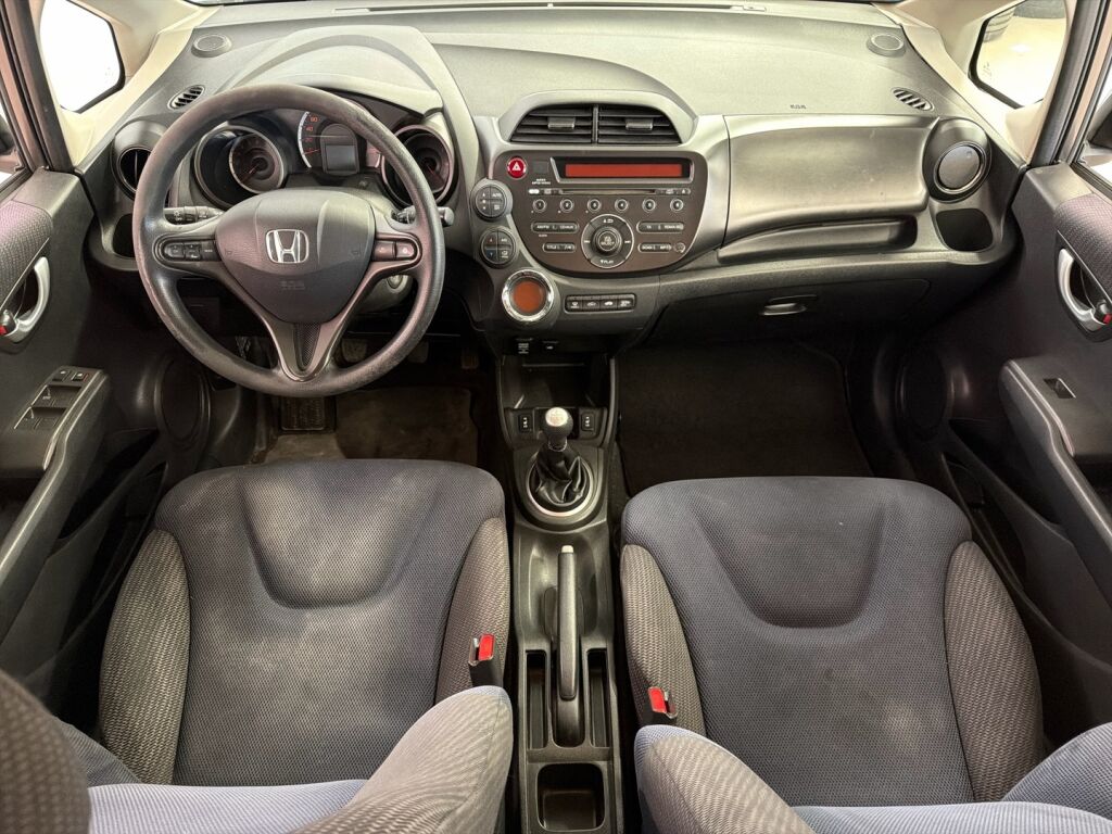 Honda Jazz 2011 Ruskea (beige)