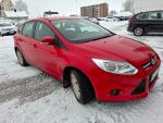 Ford Focus 2011 Punainen