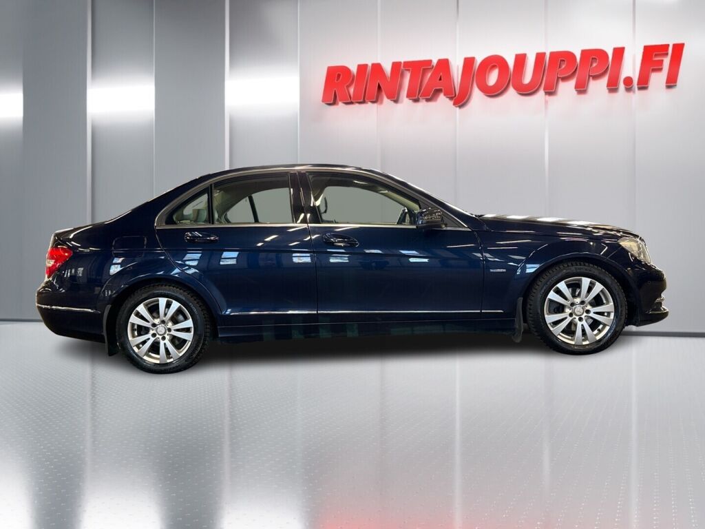 Mercedes-Benz C 2011 Sininen