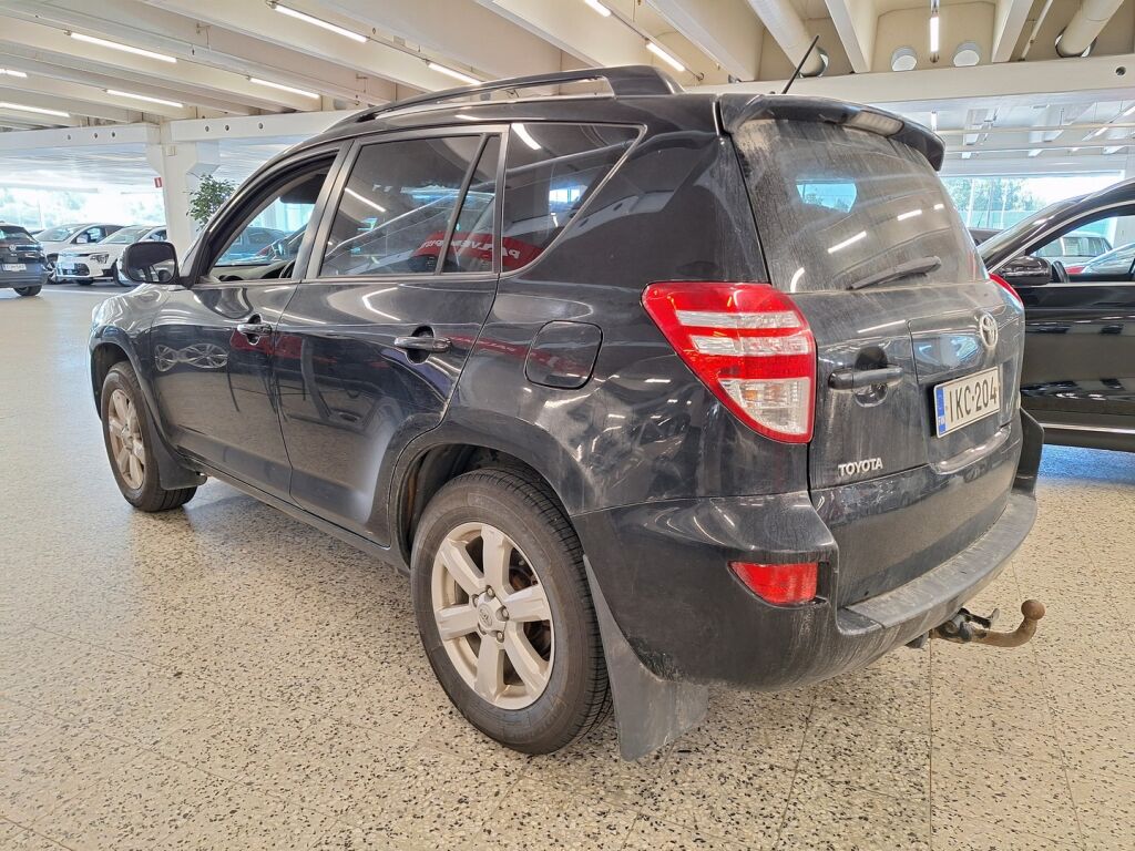 Toyota RAV4 2011 Musta
