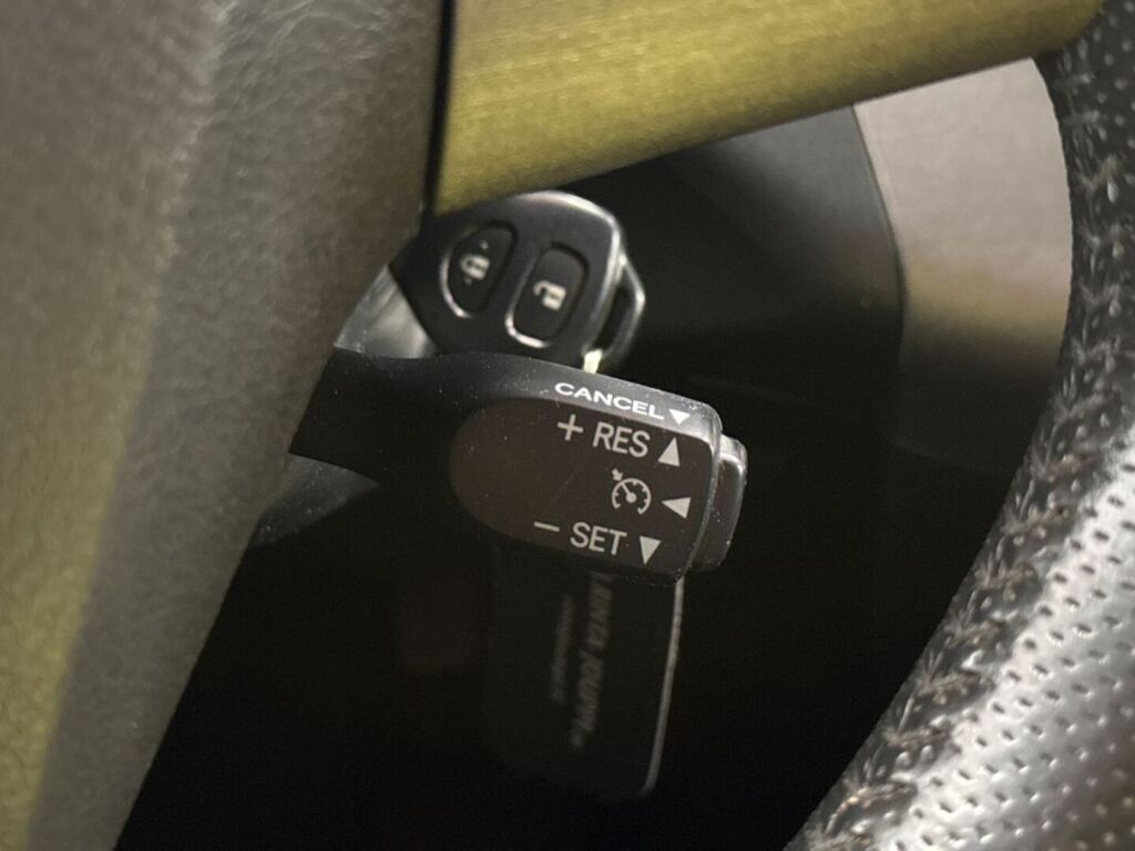 Toyota RAV4 2011 Musta