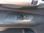 Toyota Auris 2011 Musta