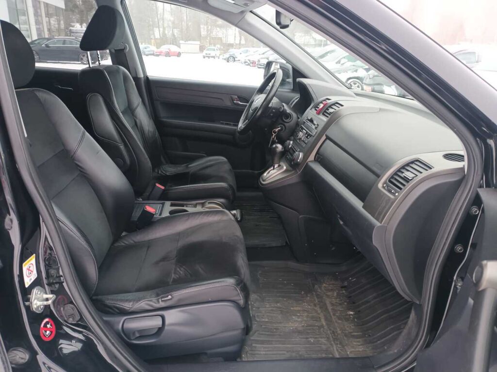 Honda CR-V 2011 Musta