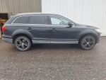 Audi Q7 2011 Musta