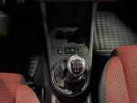 Skoda Fabia 2012 Punainen