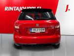 Skoda Fabia 2012 Punainen