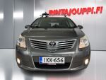 Toyota Avensis 2011 Vihreä
