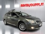 Toyota Avensis 2011 Vihreä
