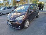 Toyota Verso-S 2011 Violetti
