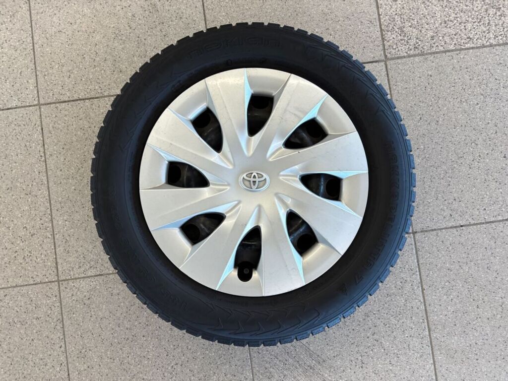Toyota Verso-S 2011 Sininen
