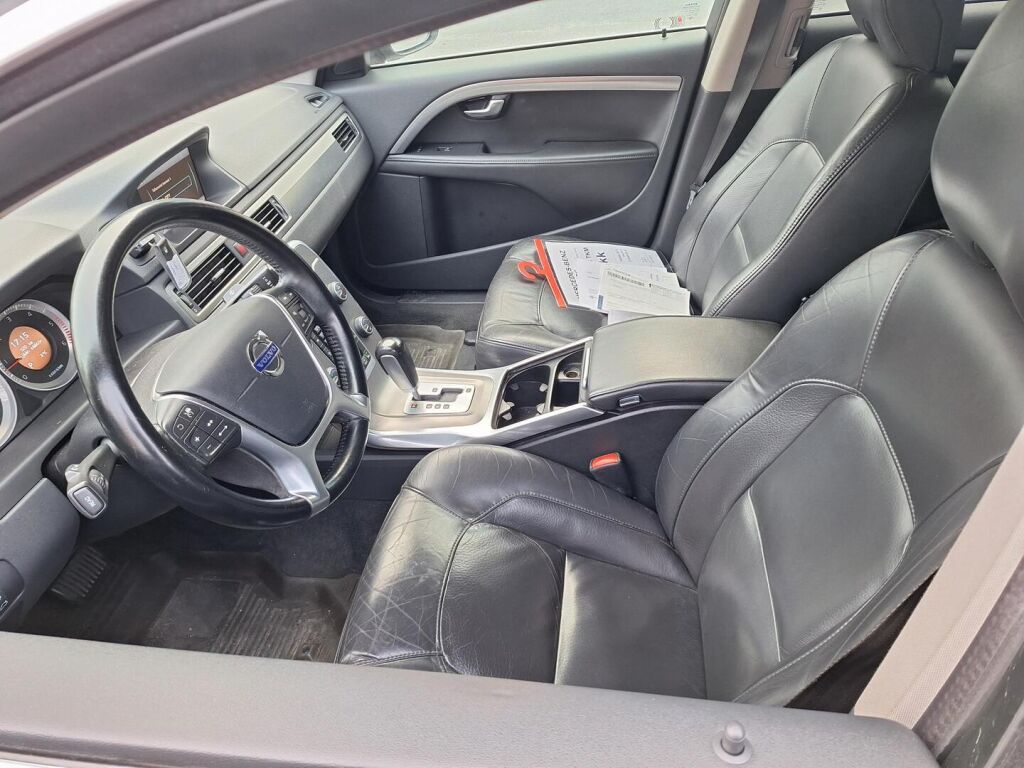 Volvo S80 2011 Musta