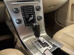 Volvo XC60 2012 Musta