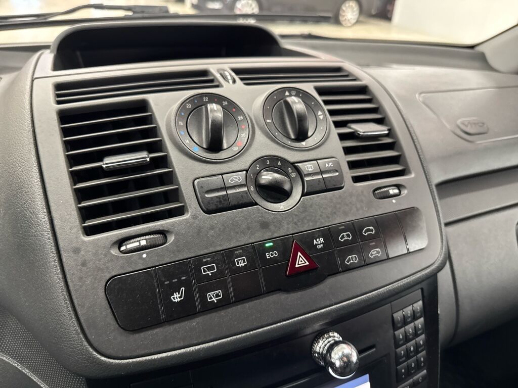 Mercedes-Benz Vito 2012 Sininen