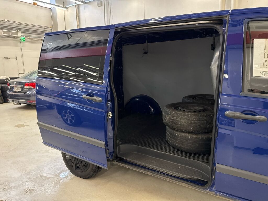 Mercedes-Benz Vito 2012 Sininen