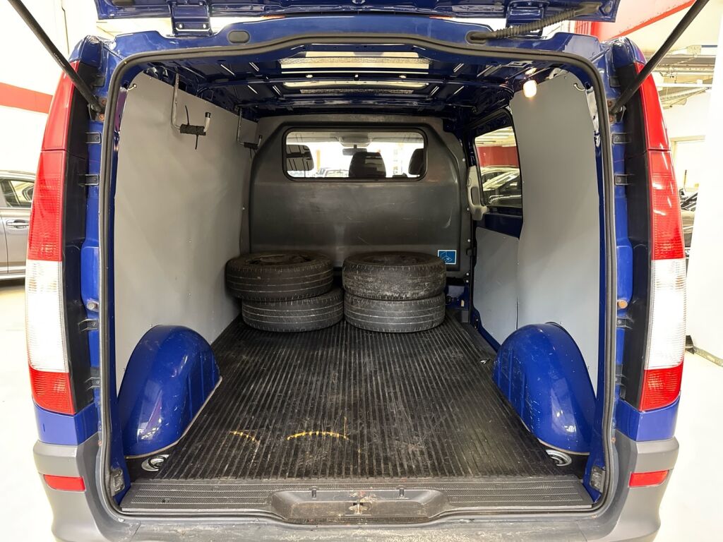 Mercedes-Benz Vito 2012 Sininen