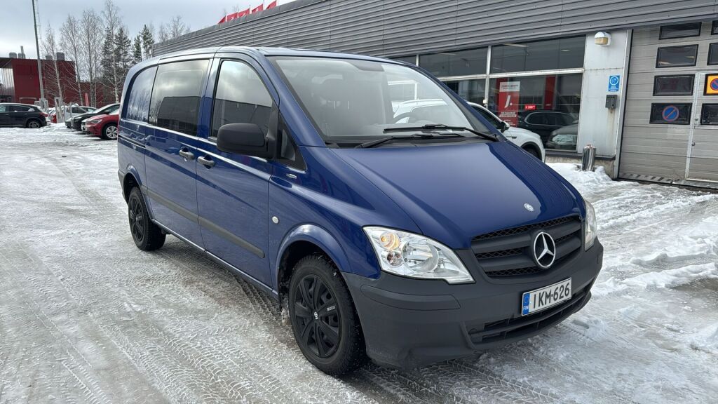 Mercedes-Benz Vito 2012 Sininen