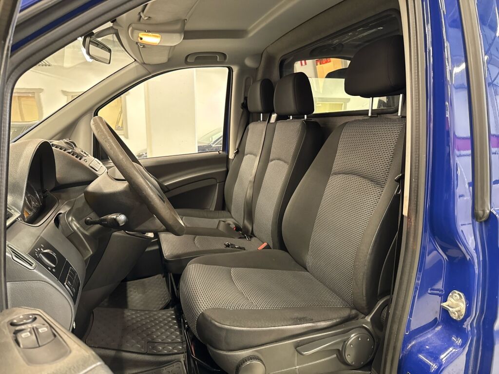 Mercedes-Benz Vito 2012 Sininen