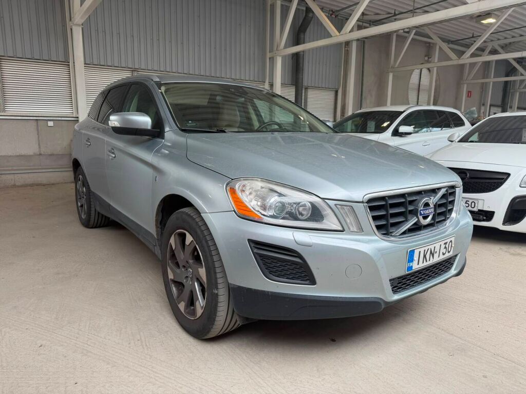 Volvo XC60 2012 Harmaa