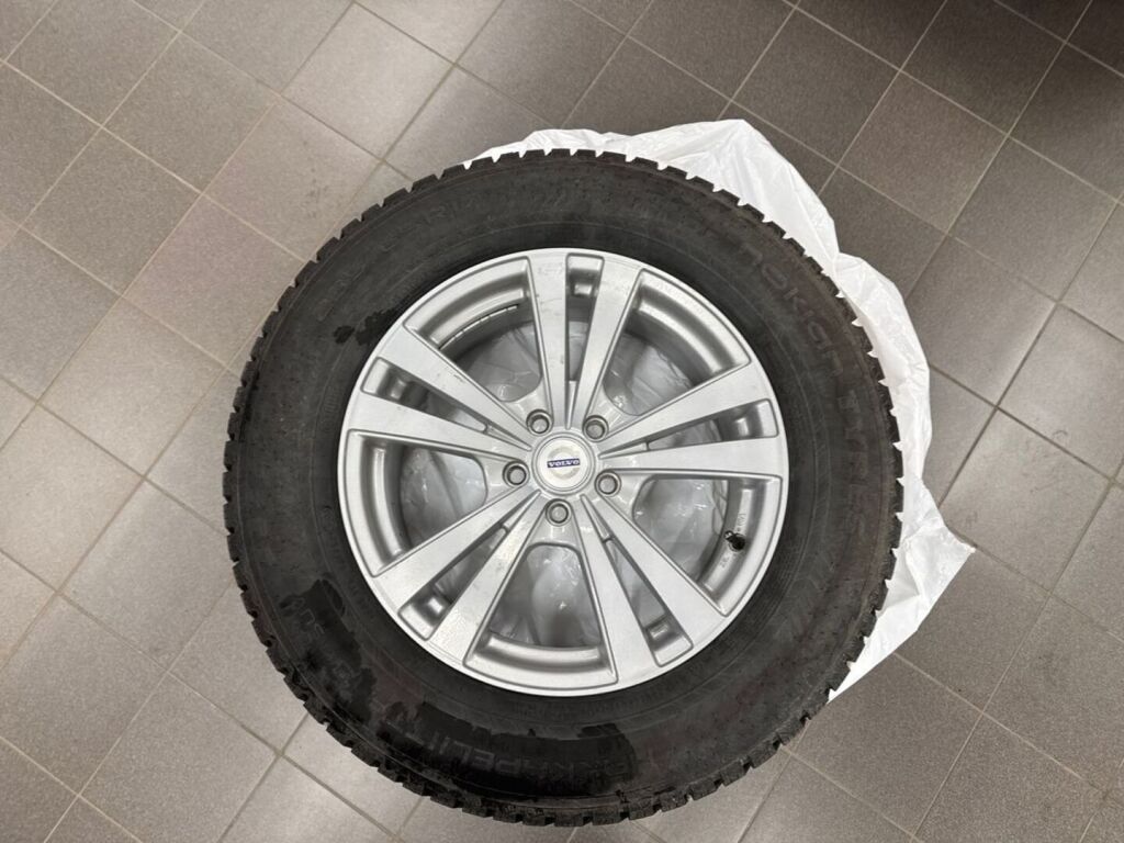 Volvo XC60 2012 Harmaa