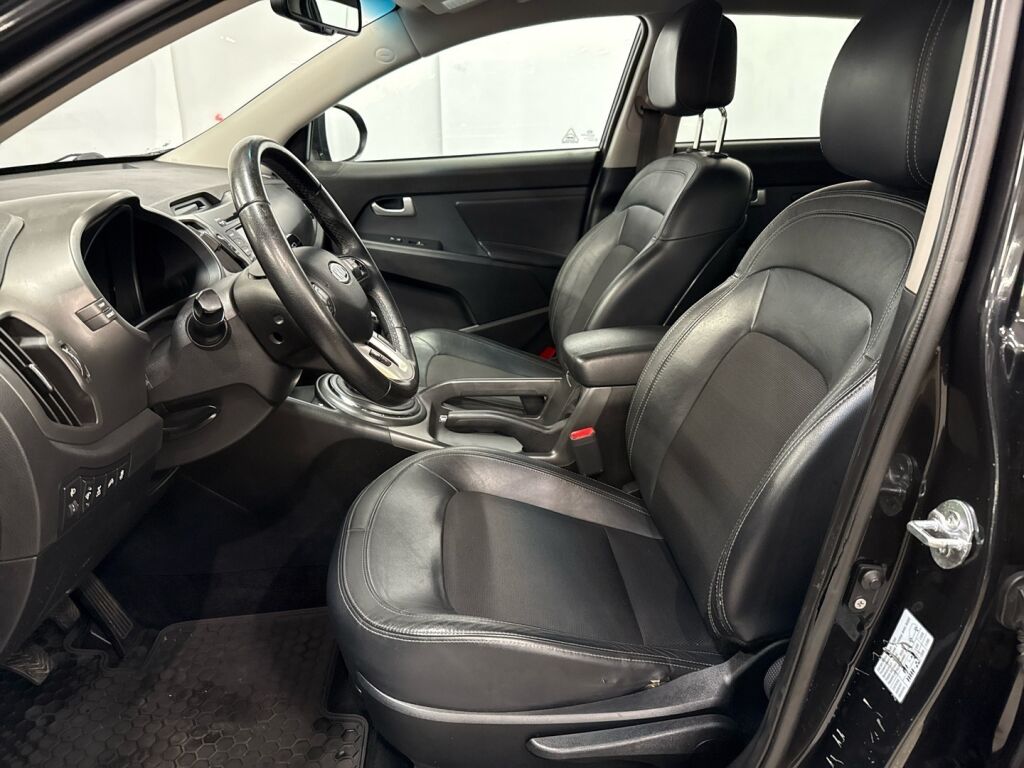 Kia Sportage 2012 Musta