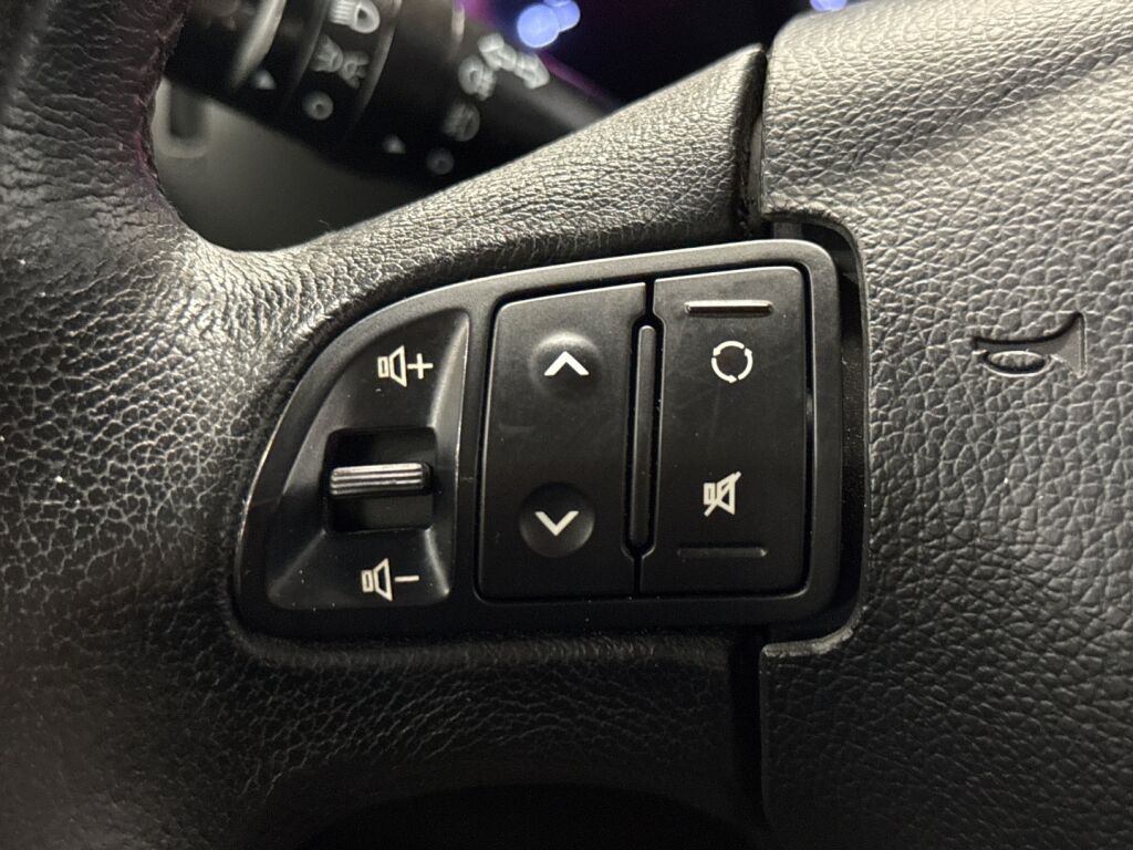 Kia Sportage 2012 Musta