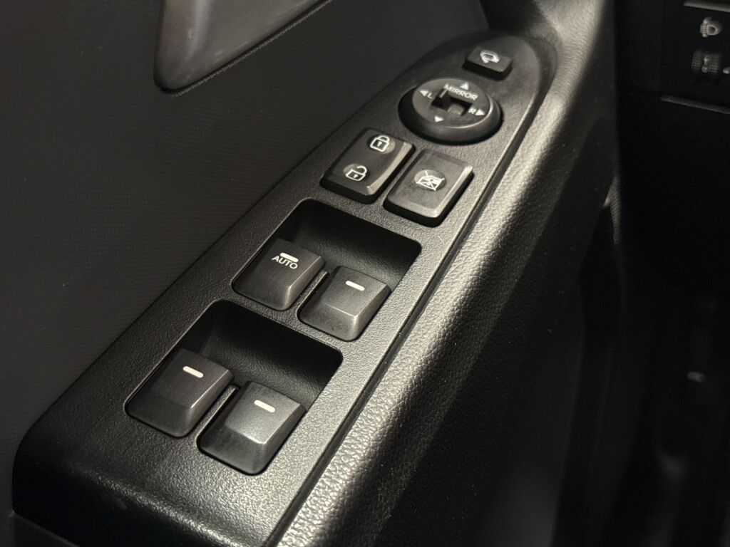 Kia Sportage 2012 Musta