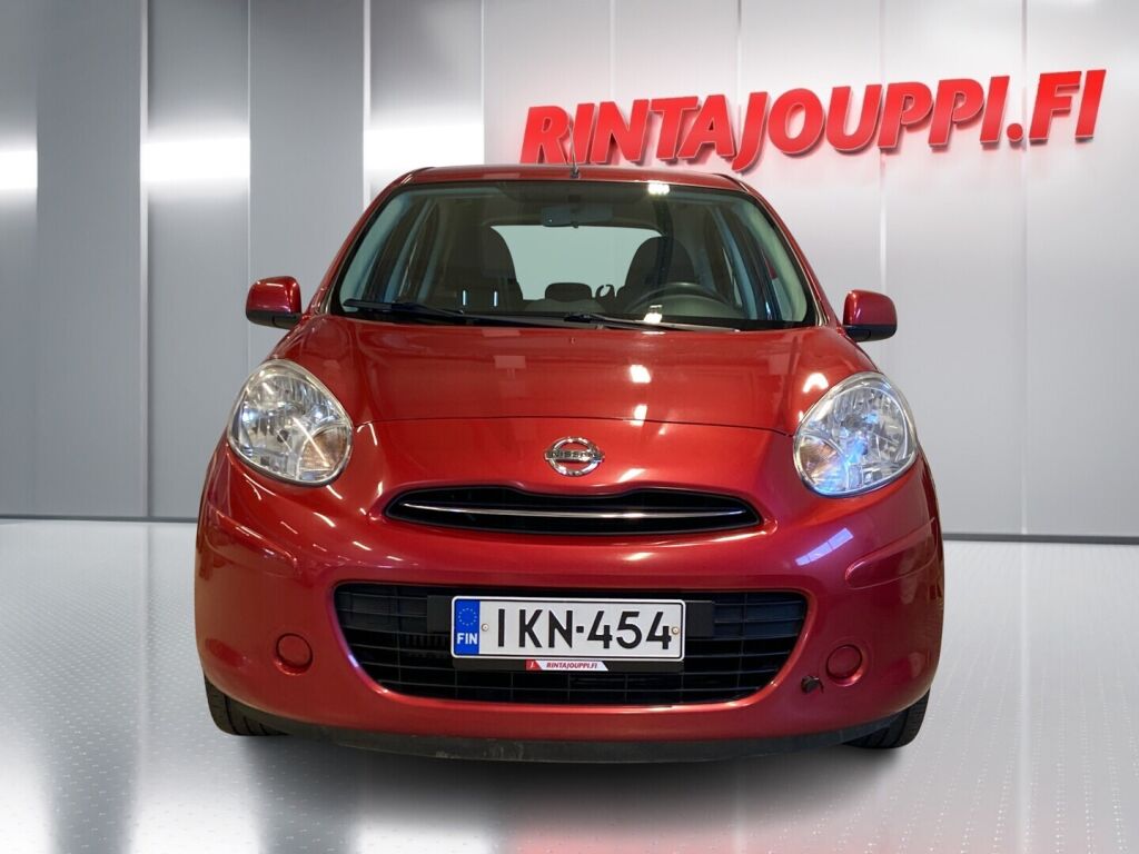Nissan Micra 2012 Punainen