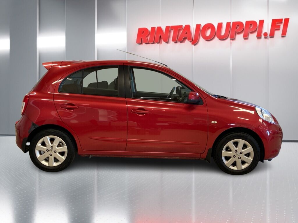 Nissan Micra 2012 Punainen