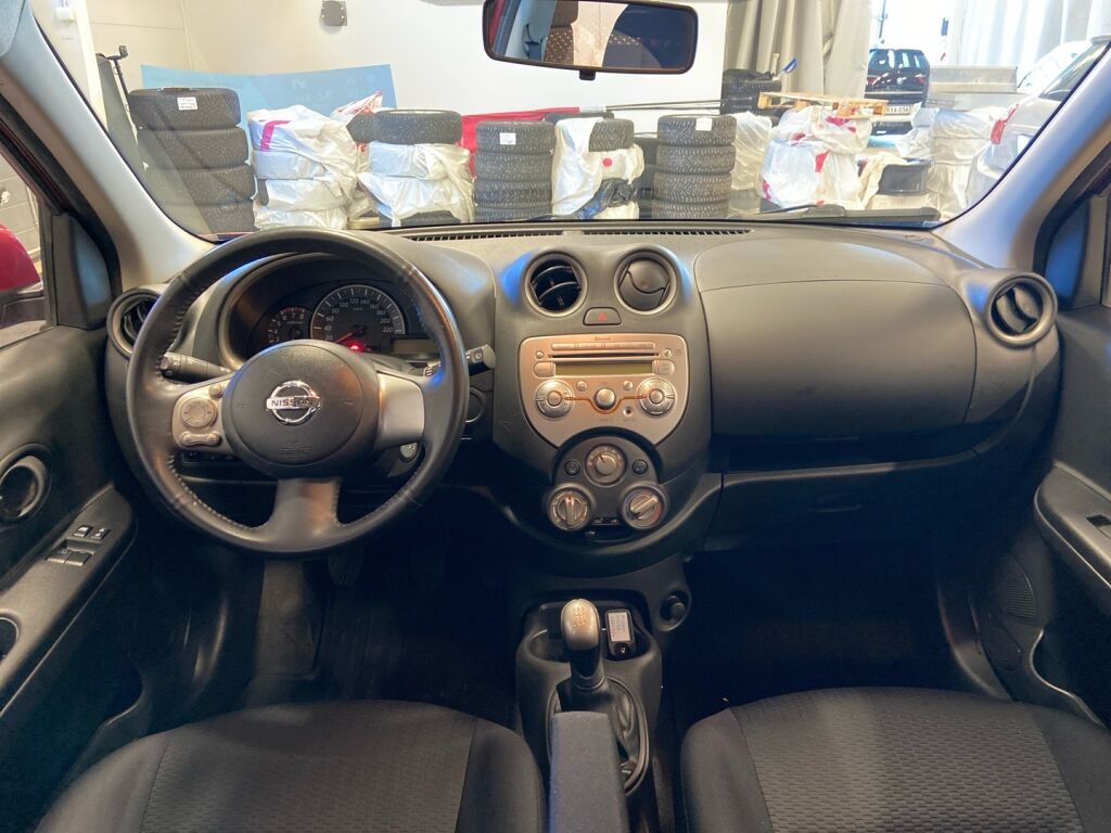 Nissan Micra 2012 Punainen