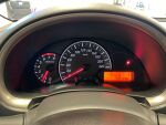 Nissan Micra 2012 Punainen