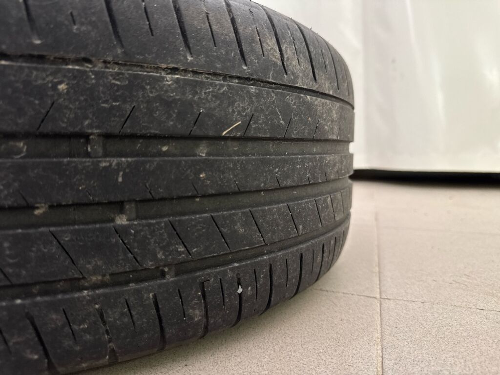 Nissan Juke 2012 Musta